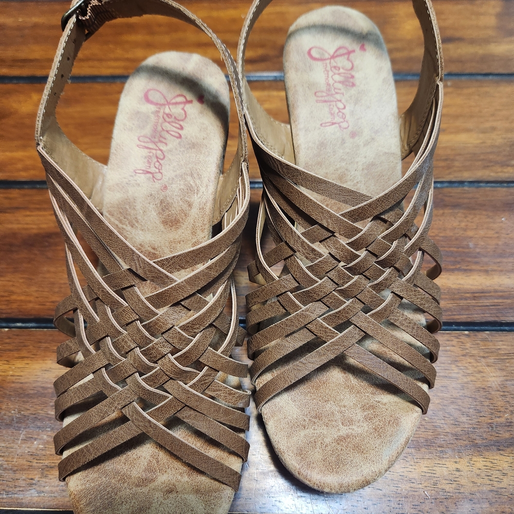 Stylish Brown Strappy Sandals